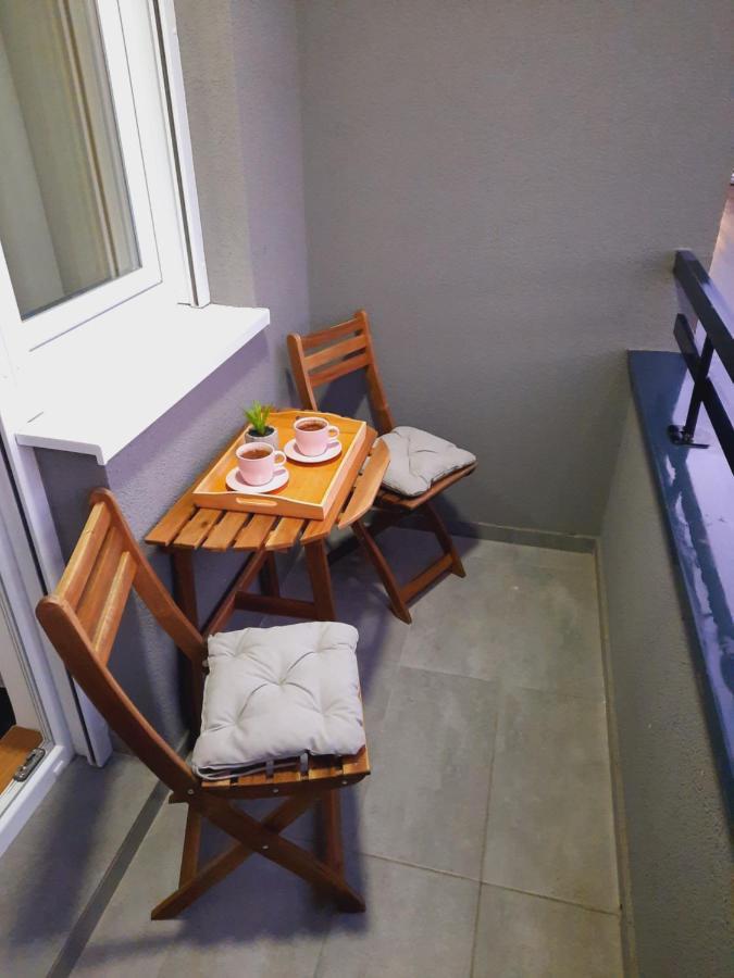 Apartman Kristal Sremska Mitrovica Extérieur photo