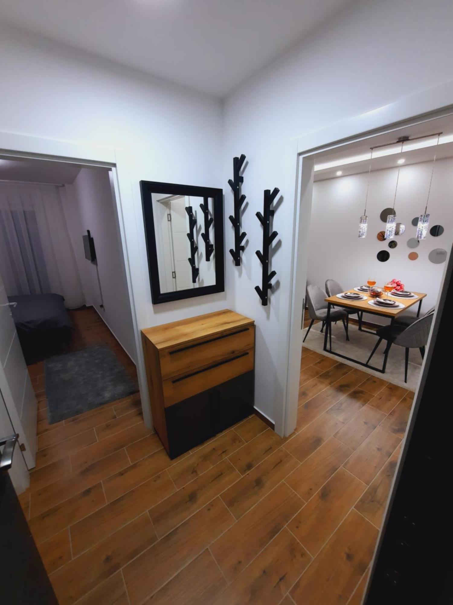 Apartman Kristal Sremska Mitrovica Extérieur photo